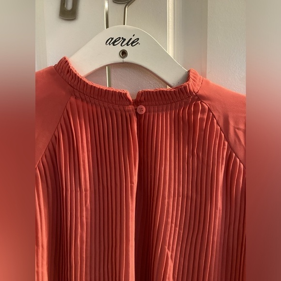 Halogen Pleated flowy long sleeve BLOUSE coral pink high neck top M - Picture 5 of 16